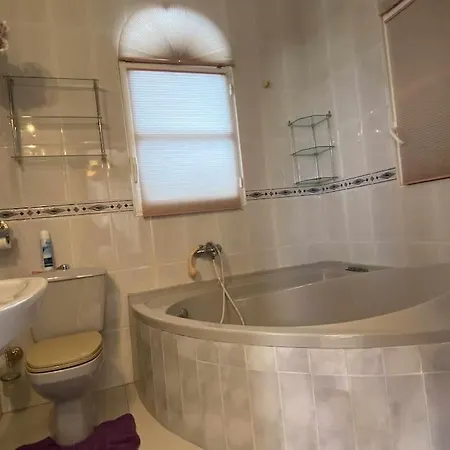 Encantadora Con Piscina En Playa Flamenca Villa *